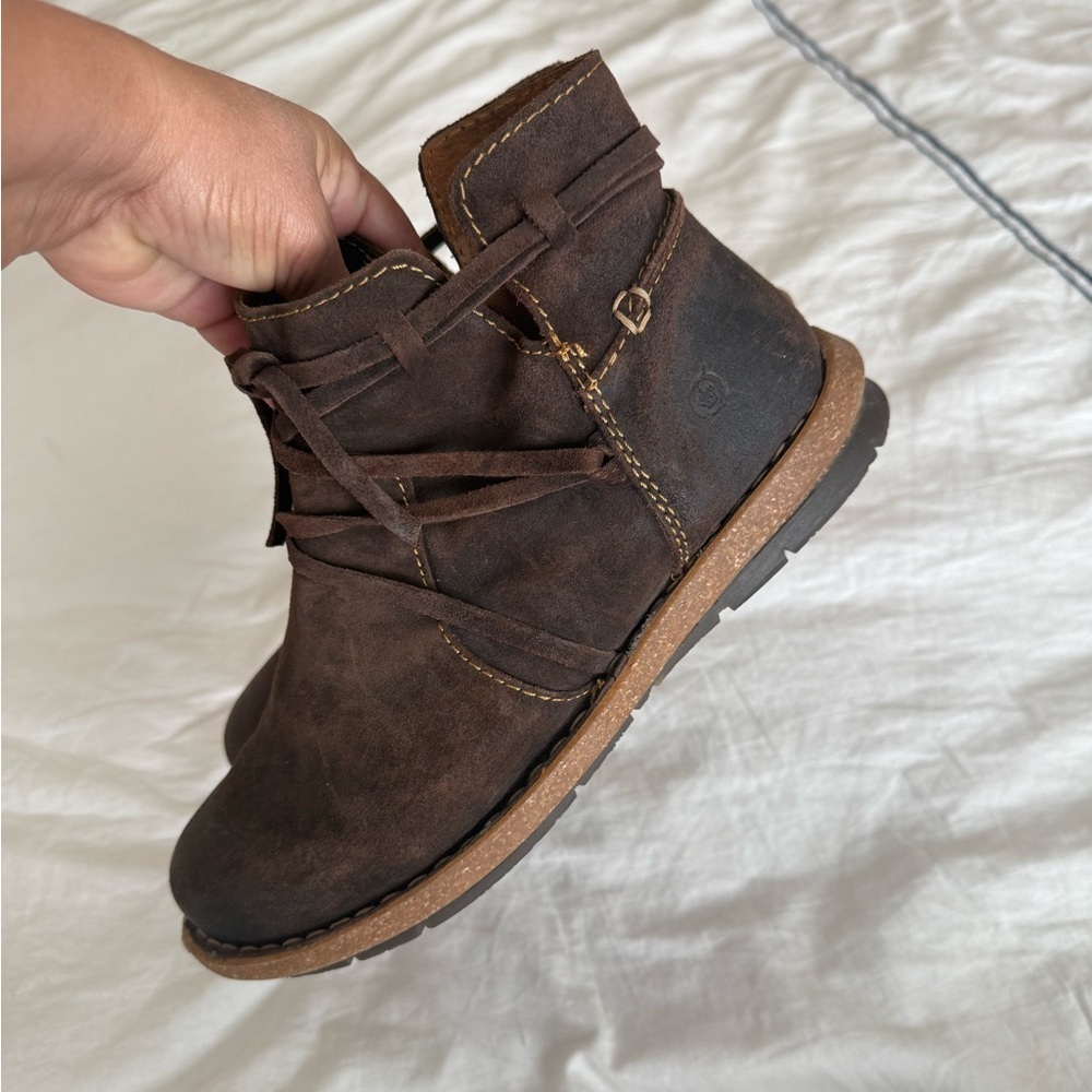 Born Brown Leather Boots - Picture 4 of 10